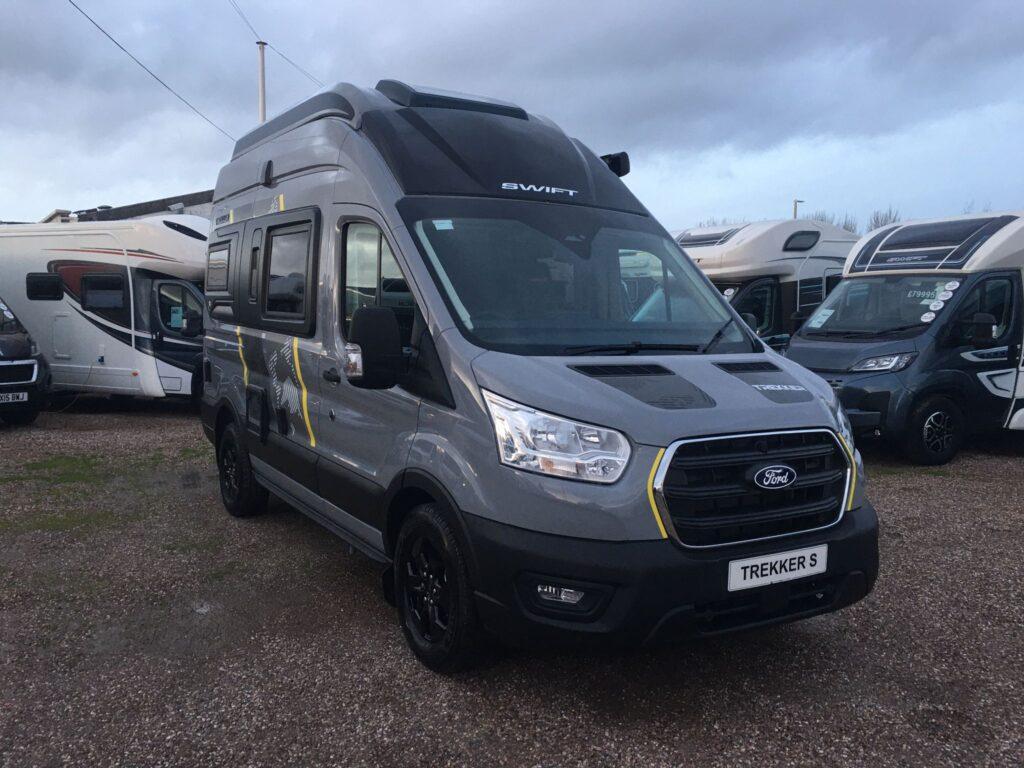 2026 SWIFT TREKKER S