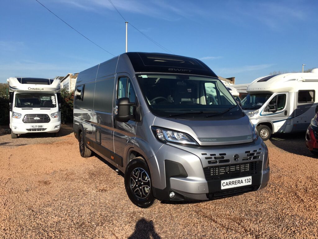 2026 SWIFT CARRERA 132
