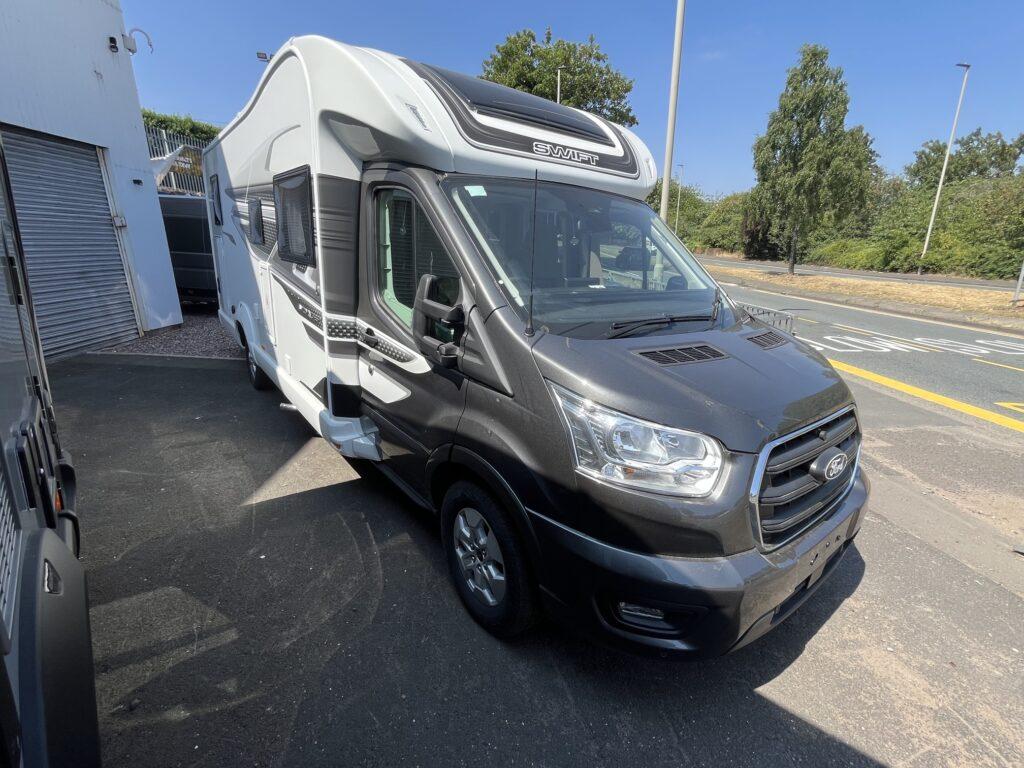 Swift Voyager 594